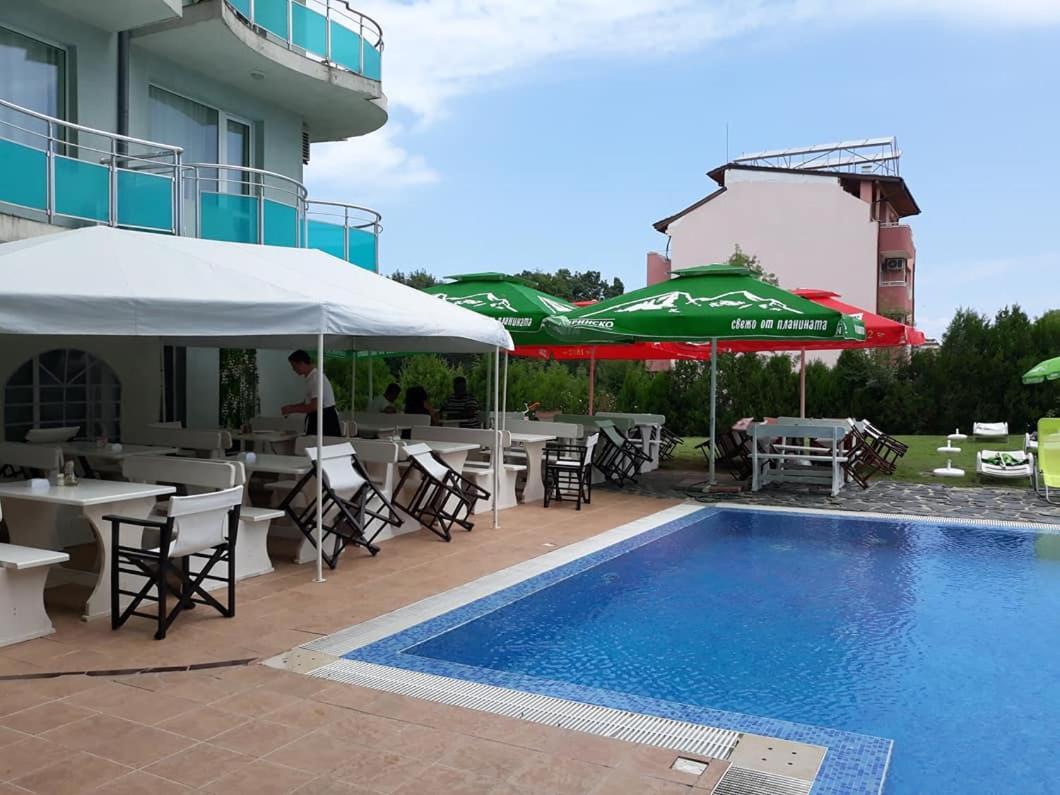 Hotel Sunset Beach Lozenets Exterior photo